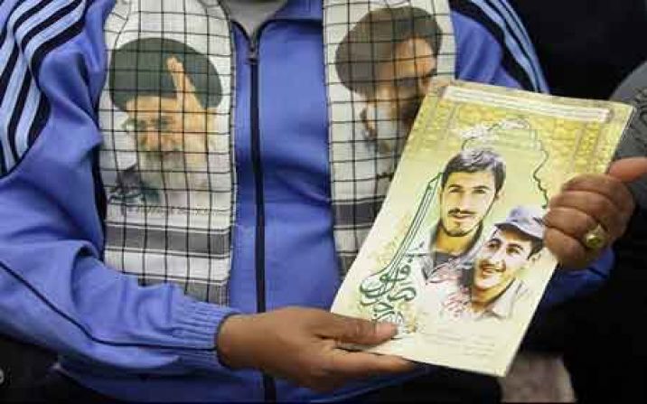 یادواره شهید زینالدین و ۶۰۰۰ شهید استان قم برگزار شد یادواره شهید زینالدین و ۶۰۰۰ شهید استان قم برگزار شد